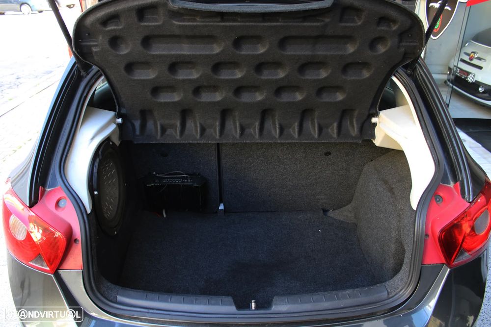 SEAT Ibiza 1.6 TDI CR Style - 50