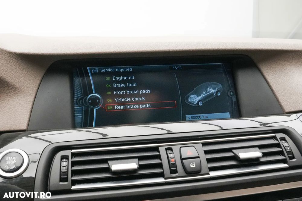 BMW Seria 5 520d xDrive - 22