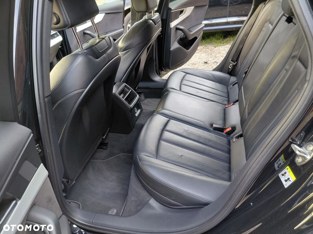 Audi A4 Avant - 13