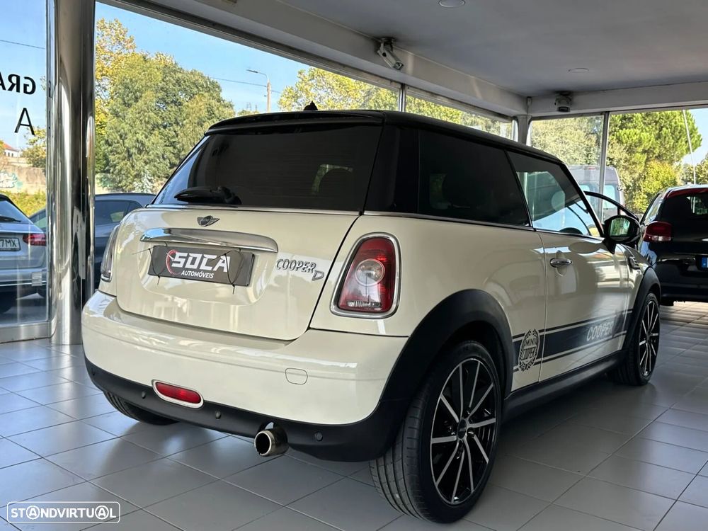 MINI 3 Portas Cooper D - 6