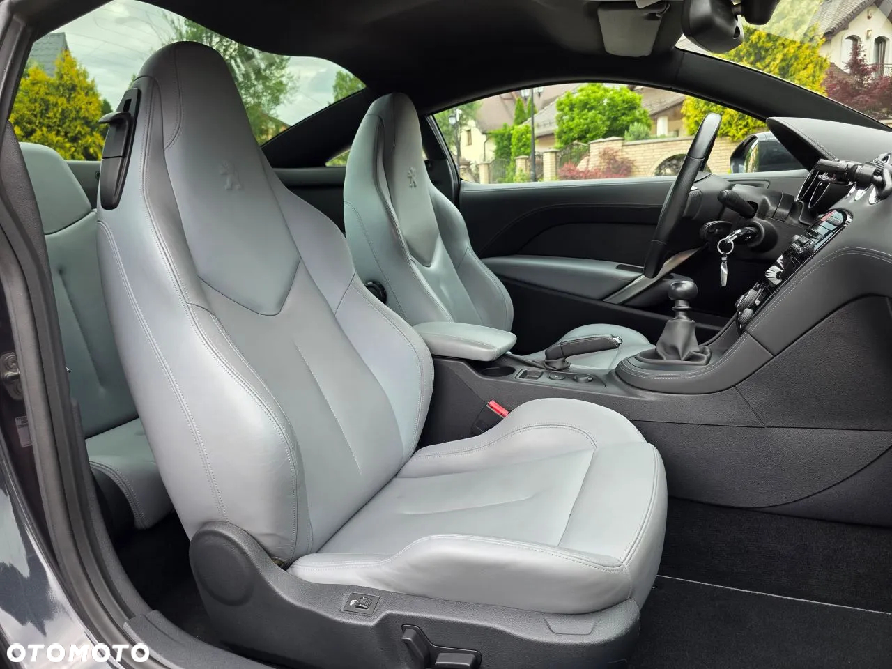 Peugeot RCZ 1.6 THP - 13