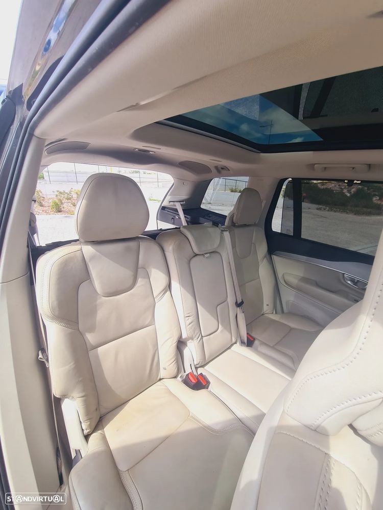 Volvo XC 90 - 17