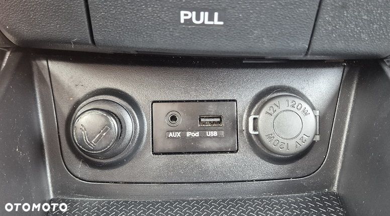 Hyundai i30 1.6 Classic + - 9