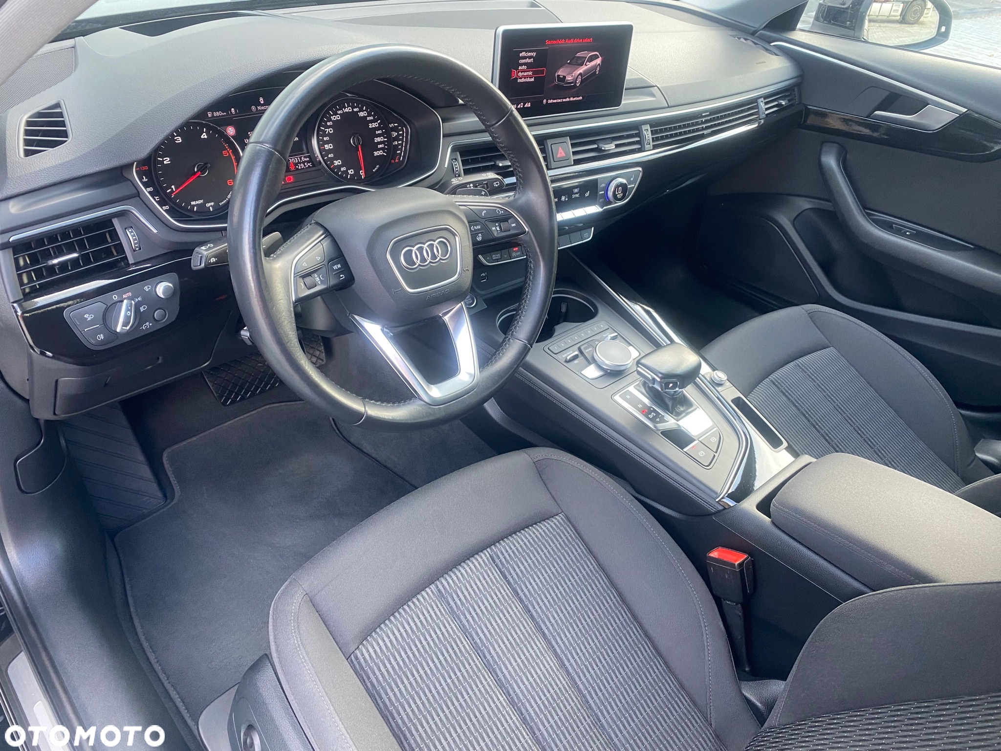 Audi A4 2.0 TDI S tronic - 12