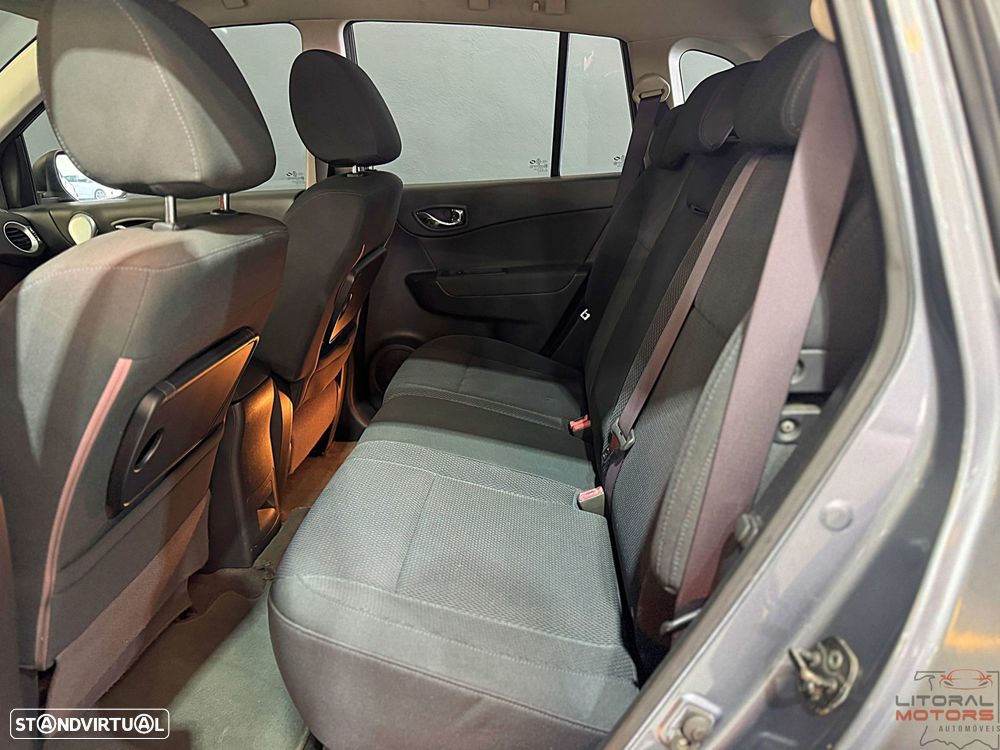 Renault Koleos 2.0 dCi Dynamique S - 16