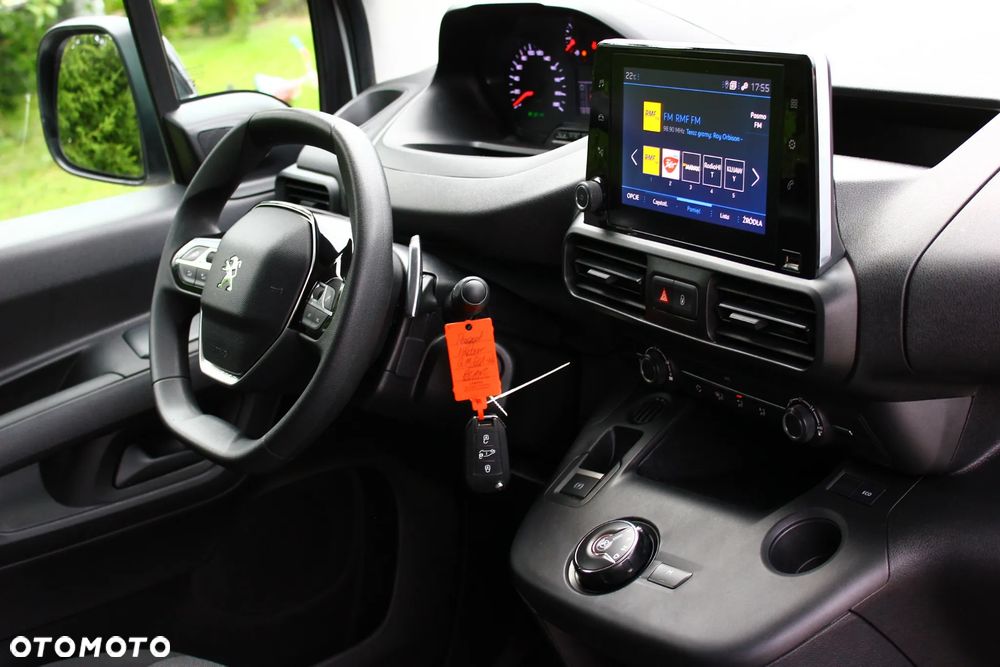 Peugeot PARTNER 1.5HDI 130KM AUTOMAT 8 BIEGÓW LONG DŁUGI 3 OSOBOWY PERFEKT AUTO NAVIGACJA KAMERY,ASYSTENTY,VF23% - 38