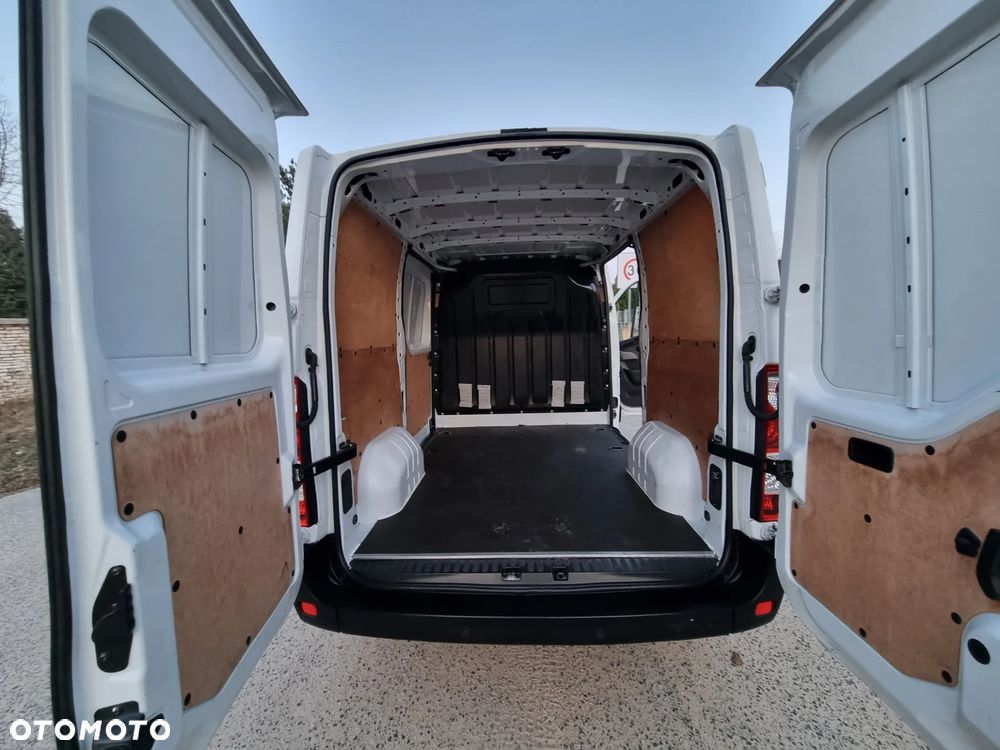 Renault Master - 17