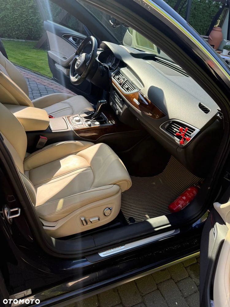 Audi A6 Allroad - 13