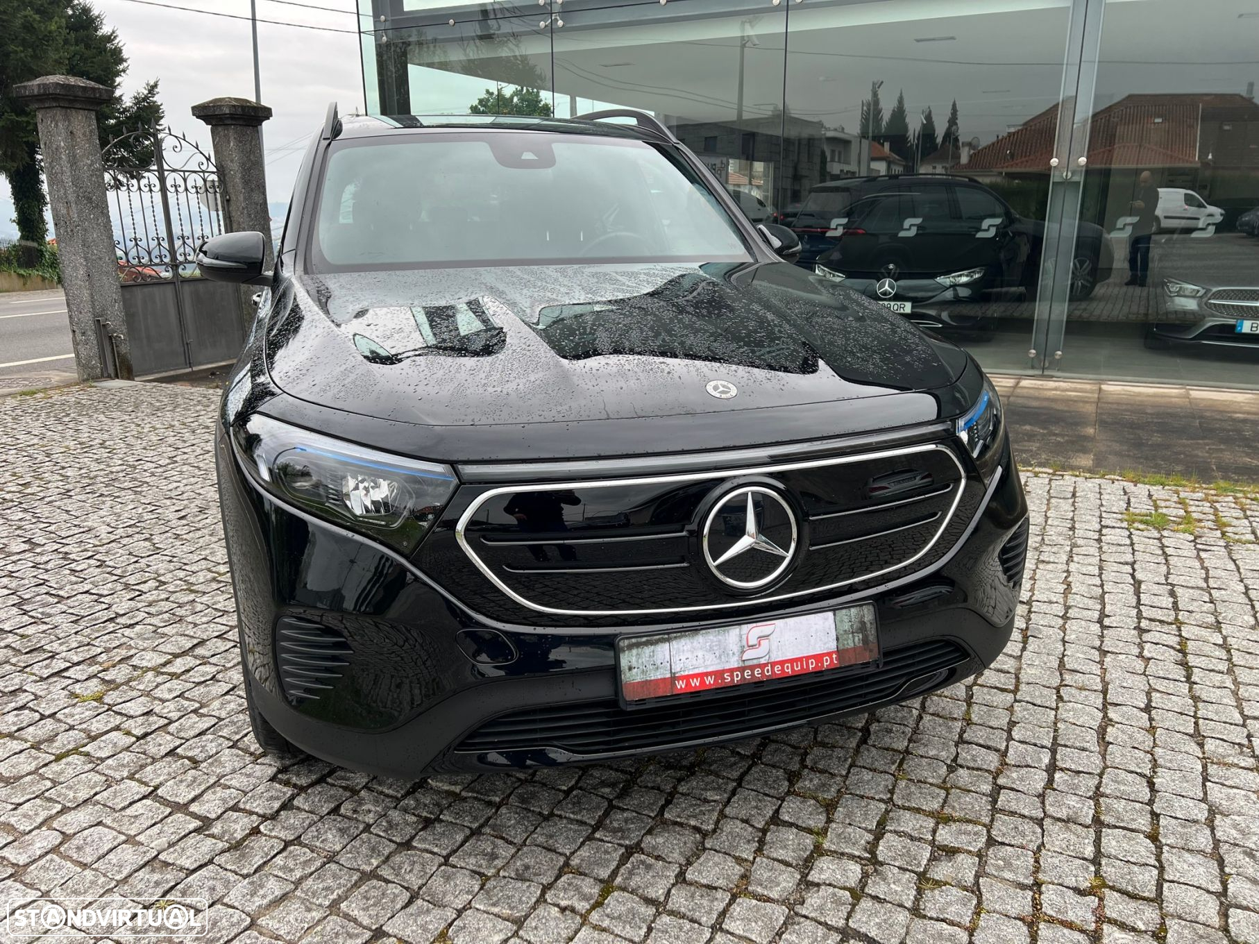 Mercedes-Benz EQB 250+ Progressive - 2