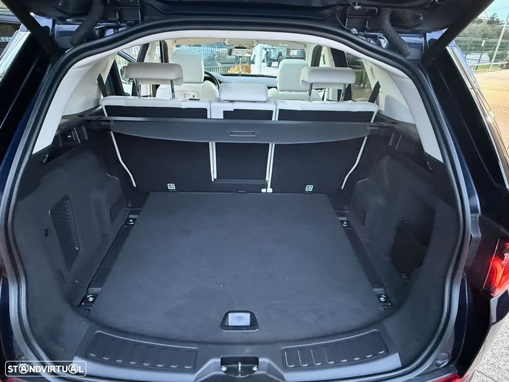 Land Rover Discovery Sport - 19