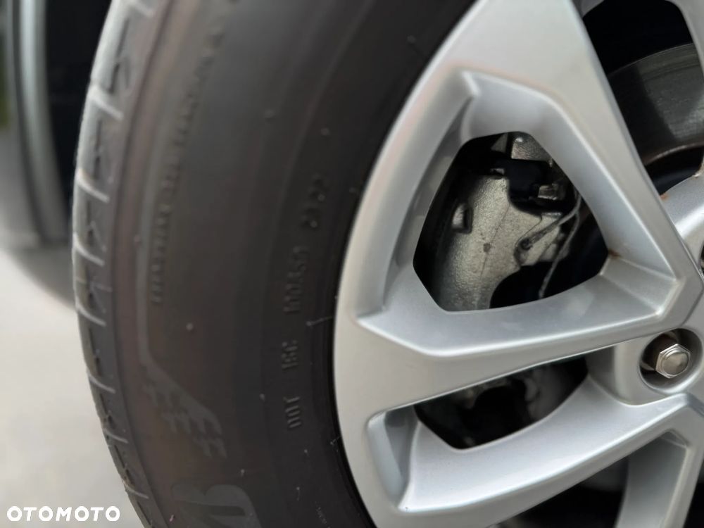 Ford Kuga 1.5 EcoBoost FWD Titanium X - 30