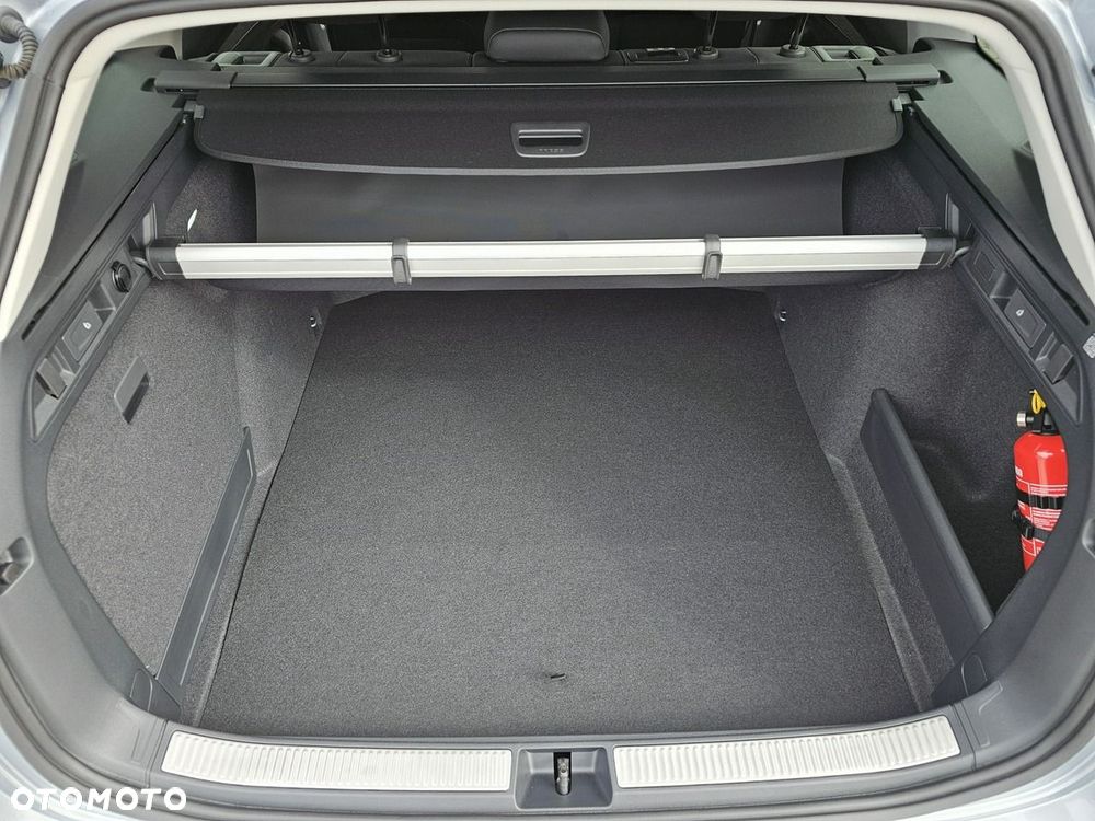 Skoda Superb 2.0 TDI SCR 4x4 L&K DSG - 28