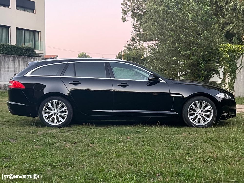 Jaguar XF Sportbrake 2.2 D Premium Luxury - 56