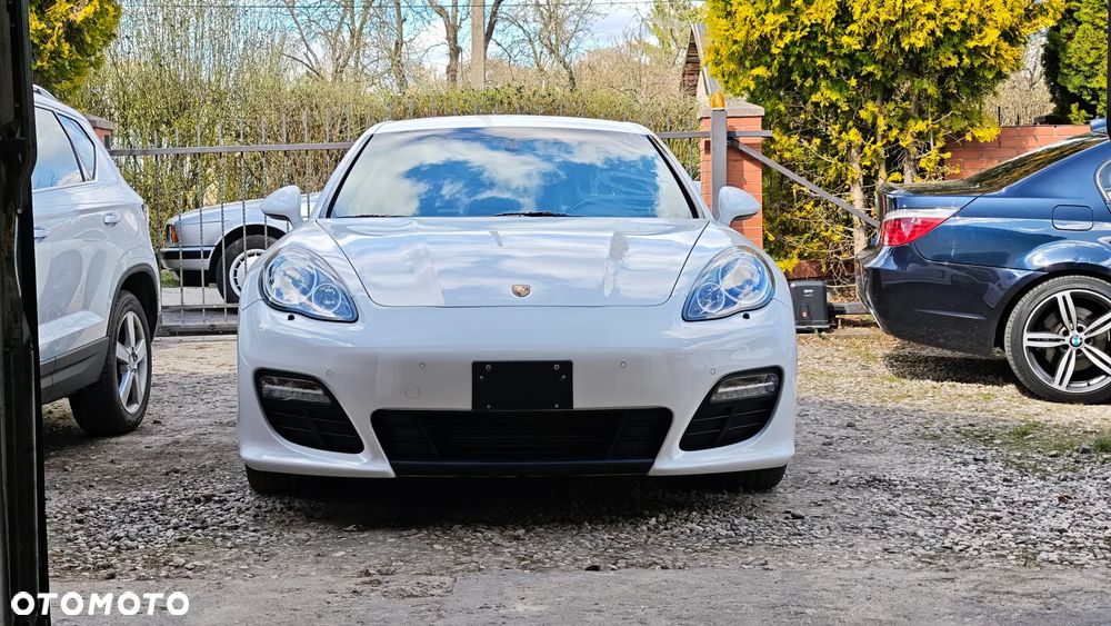 Porsche Panamera 4S PDK - 3