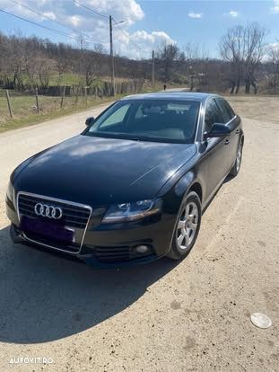 Audi A4 - 1
