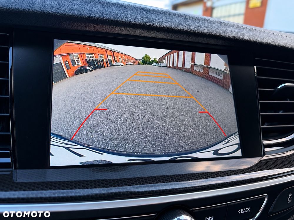 Opel Insignia 1.5 T Exclusive S&S - 22