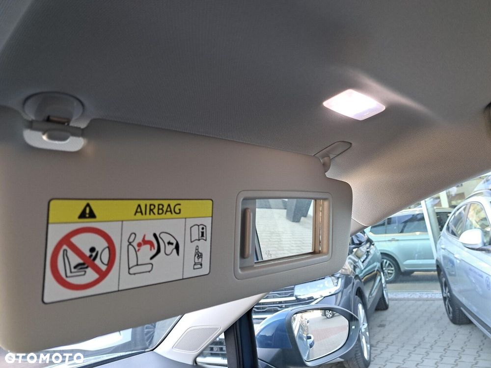 Volkswagen Golf - 37