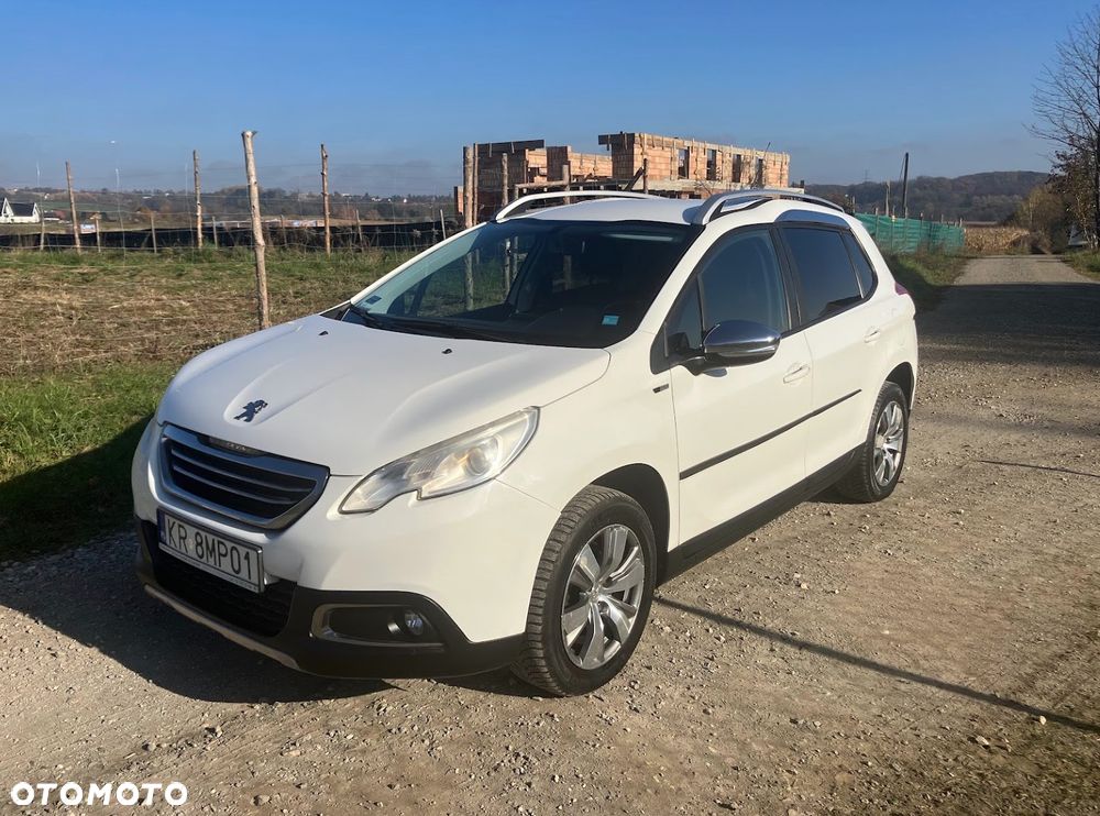 Peugeot 2008 e-HDi FAP 92 STOP & START Allure - 16