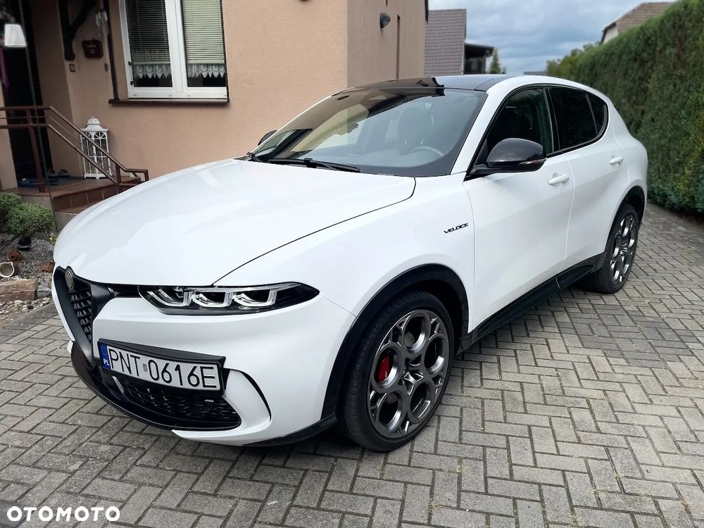 Alfa Romeo Tonale 1.5 T4 GSE mHEV Veloce DCT - 2