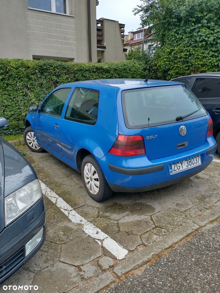 Volkswagen Golf 1.4 Comfortline - 6