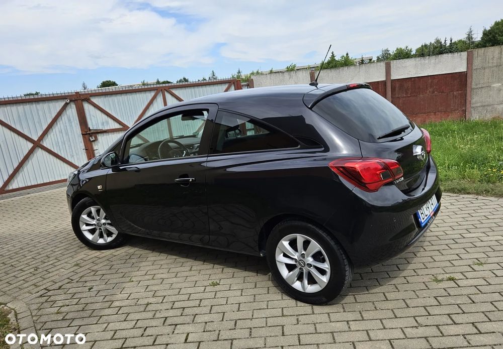 Opel Corsa 1.4 16V Edition - 8