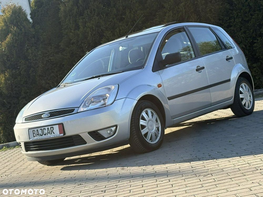 Ford Fiesta 1.4 Silver Magic - 4