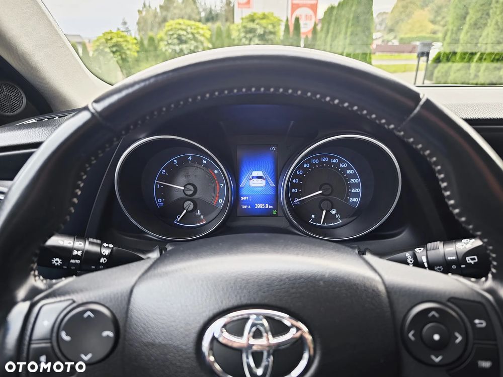 Toyota Auris 1.2 Turbo Design Edition - 16