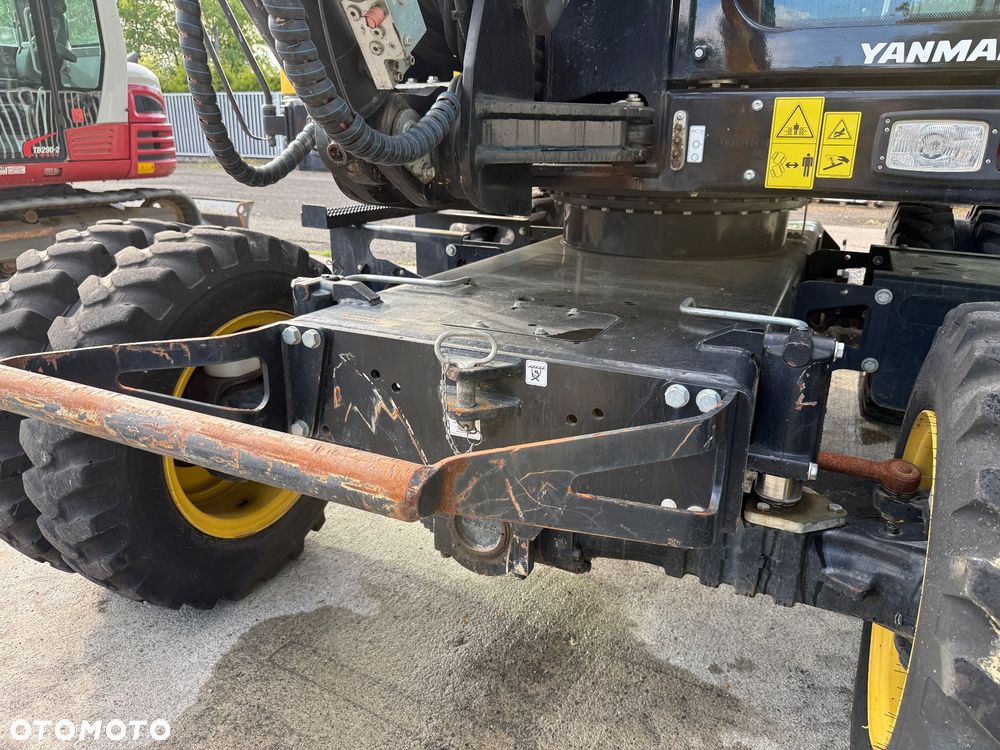 Yanmar Koparka kołowa B95W - 12