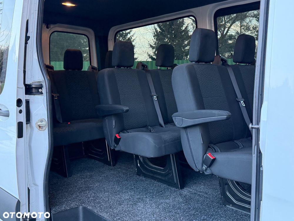 Mercedes-Benz Sprinter Tourer Standard HA CREW - 24