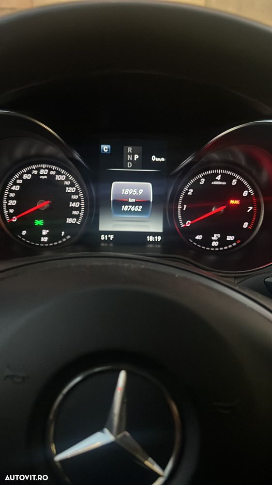Mercedes-Benz GLC 300 4MATIC 9G-TRONIC AMG Line - 6