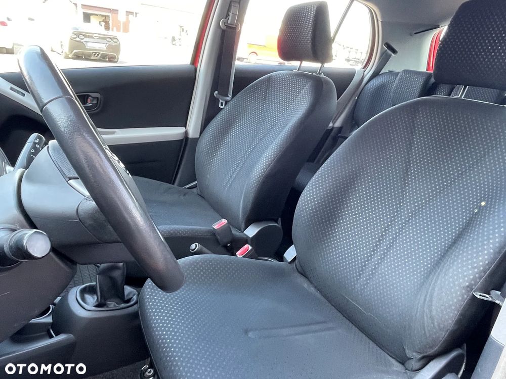 Toyota Yaris 1.0 VVT-i Team - 4