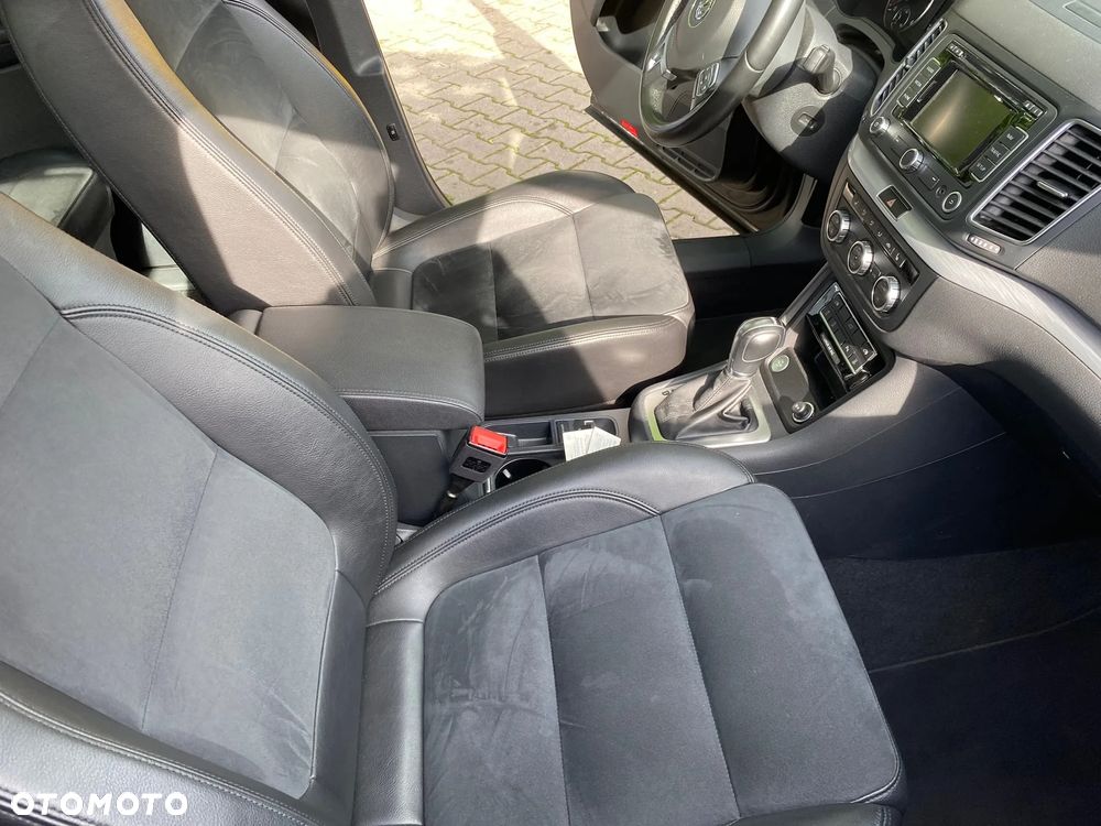 Volkswagen Sharan 2.0 TDI Highline DSG - 12