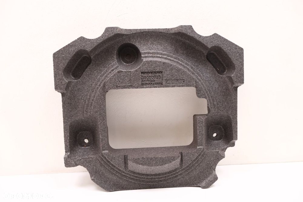 VOLVO XC60 II WKŁAD KOŁA STYROPIAN 31680033 - 1