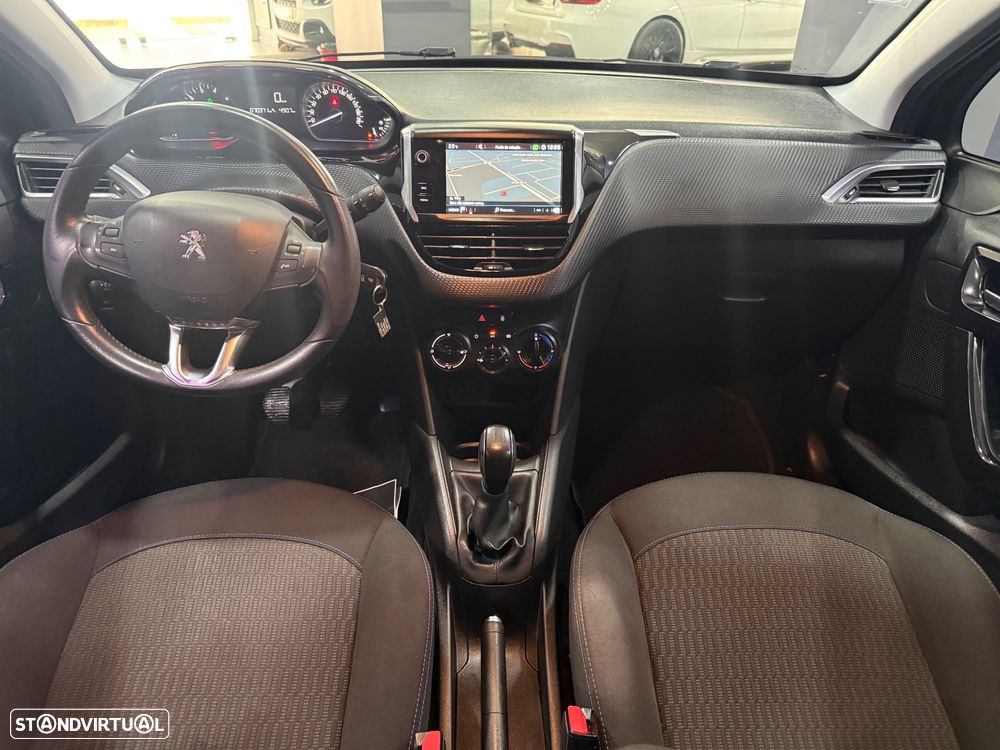 Peugeot 208 PureTech 82 Start & Stop Style - 14