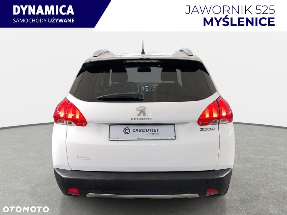 Peugeot 2008 - 8