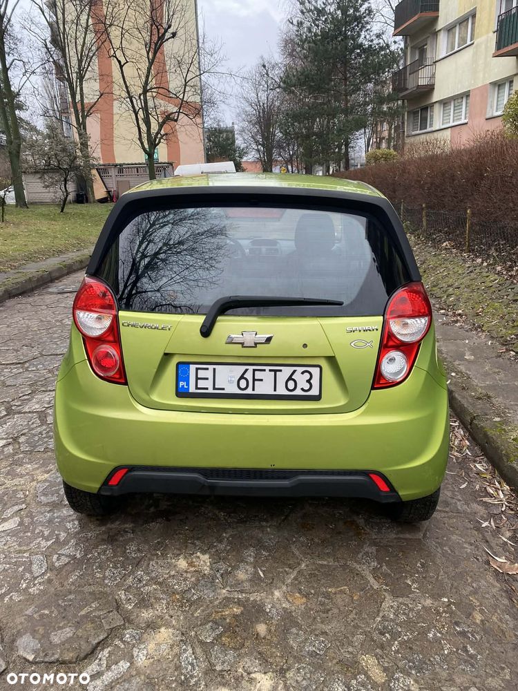 Chevrolet Spark 1.0 LS A/C - 2