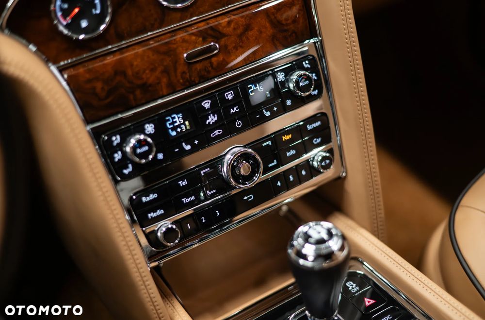 Bentley Mulsanne - 17