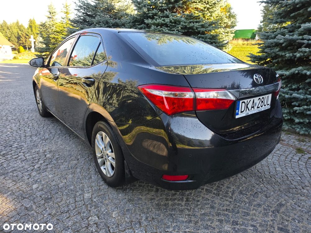 Toyota Corolla - 5