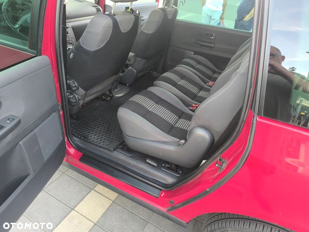 Volkswagen Sharan 1.8T Highline Tiptr - 20