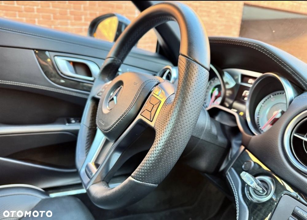 Mercedes-Benz SL 500 7G-TRONIC - 14