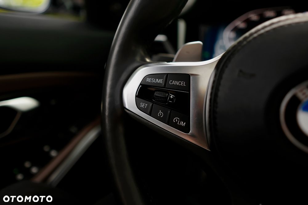BMW Seria 3 M340i xDrive - 30