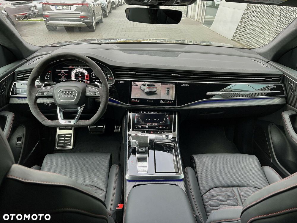 Audi RS Q8 - 16