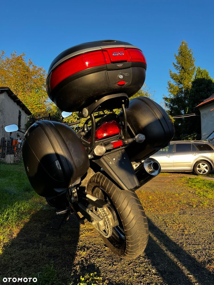 Suzuki GS - 10