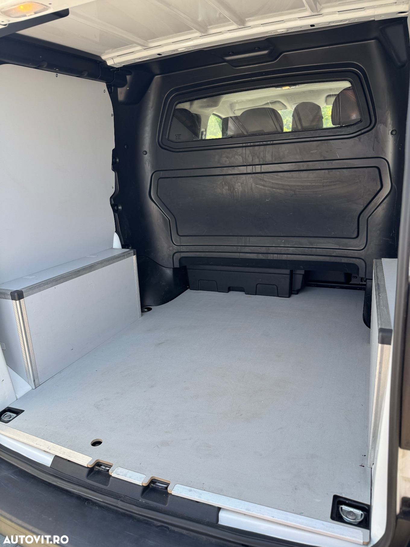 Peugeot Expert L2 2.0 BlueHDi 150 - 8
