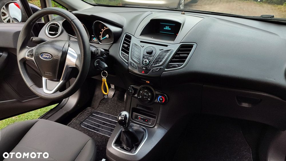 Ford Fiesta 1.25 Champions Edition - 2