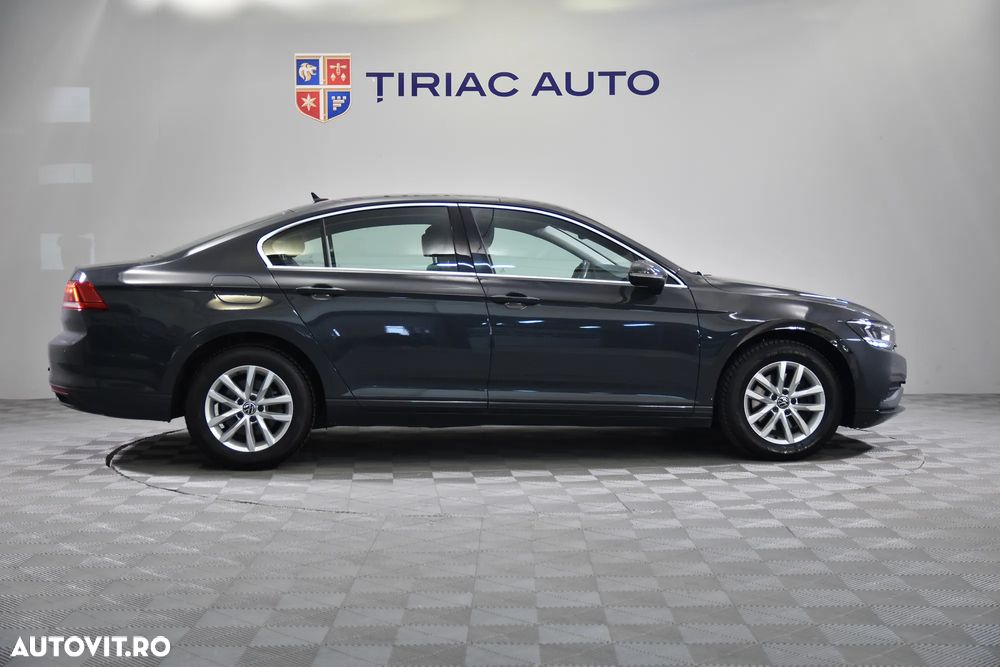 Volkswagen Passat - 7