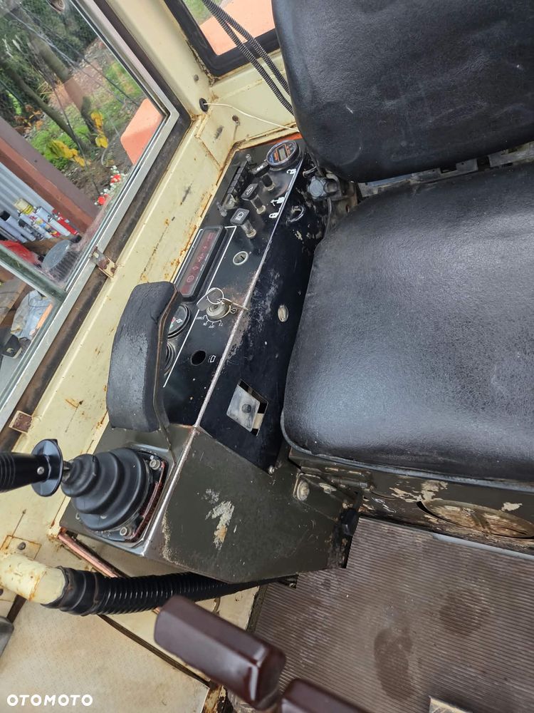 Takeuchi TB 26 - 15