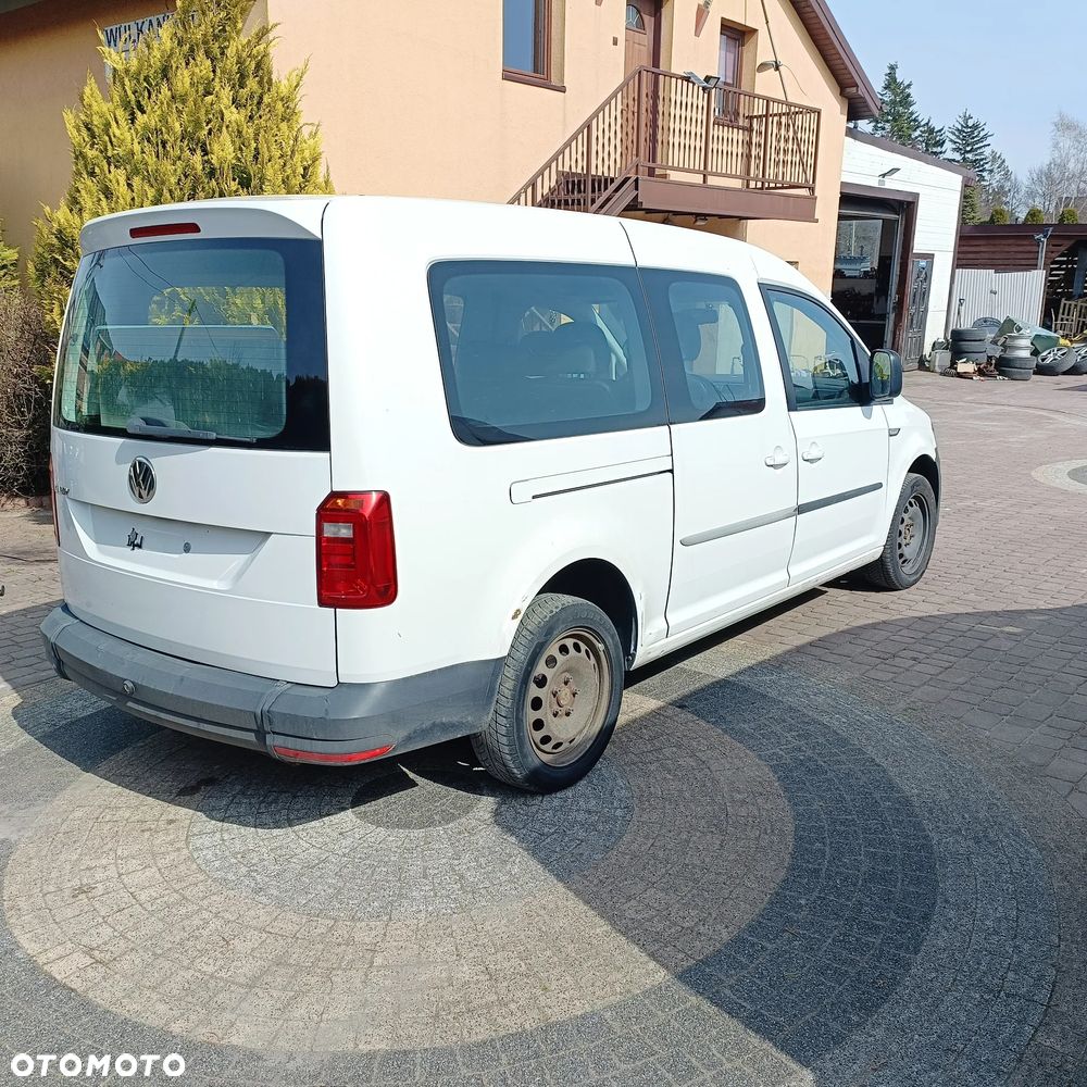 Volkswagen Caddy 2.0 TDI Comfortline DSG - 13