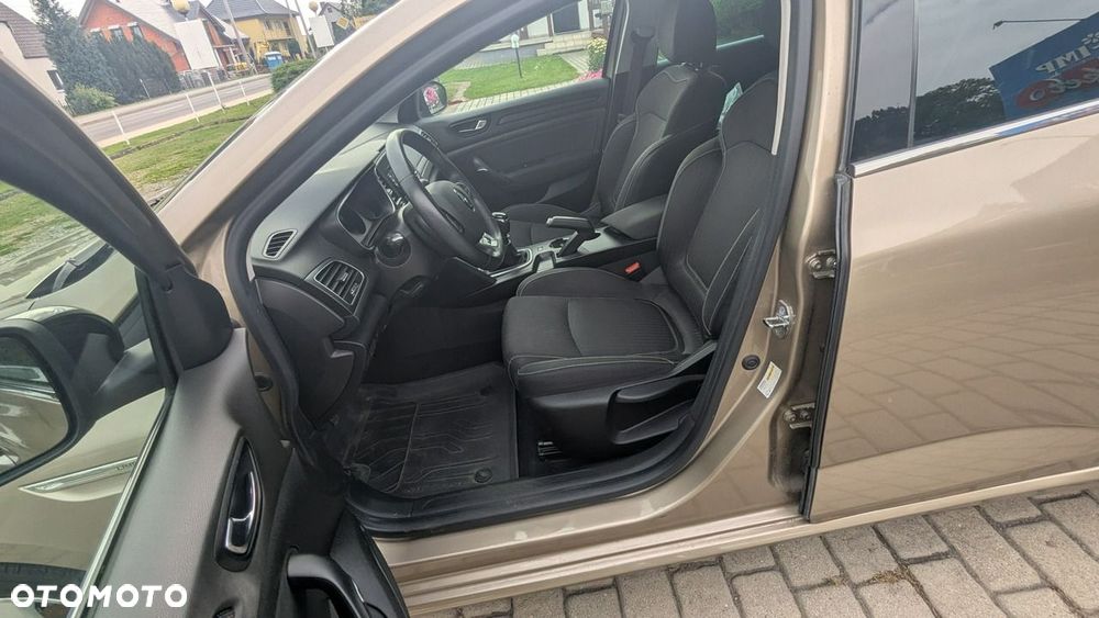 Renault Megane 2018 photo 4
