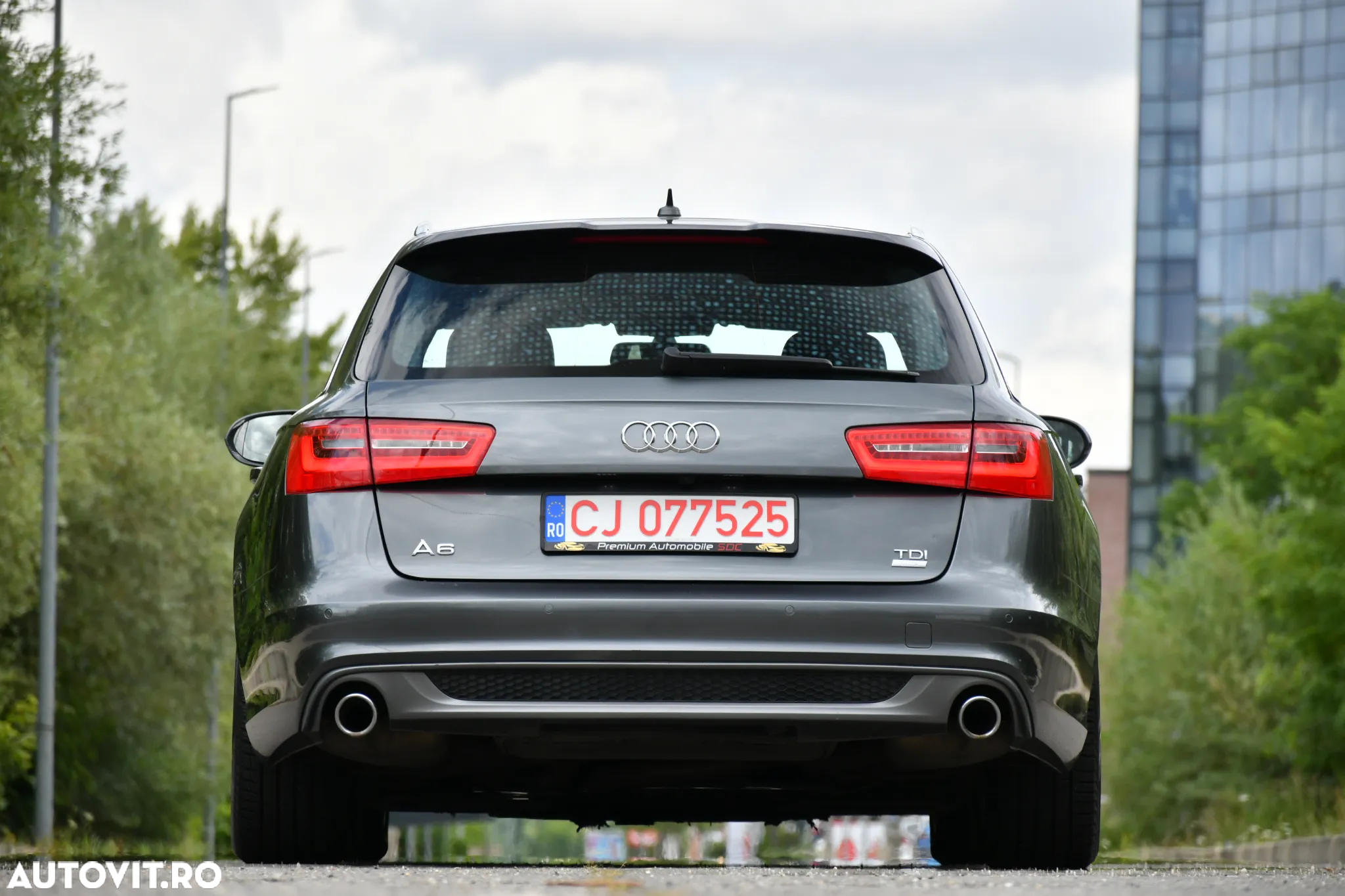 Audi A6 Avant 2.0 TDI Ultra S tronic - 17